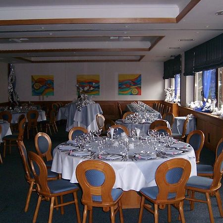Hotel - Reweschnier Kusel エクステリア 写真