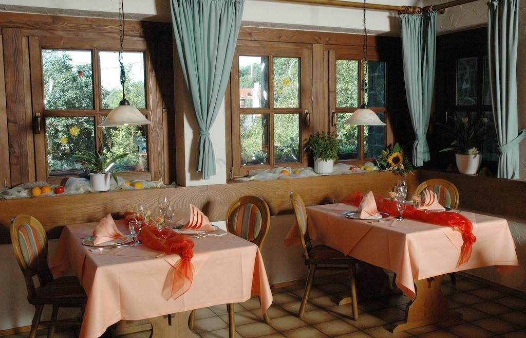 Hotel - Reweschnier Kusel エクステリア 写真
